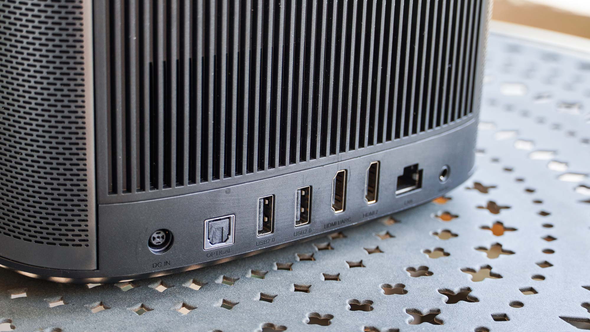 יציאות מקרן Xgimi Horizon Pro