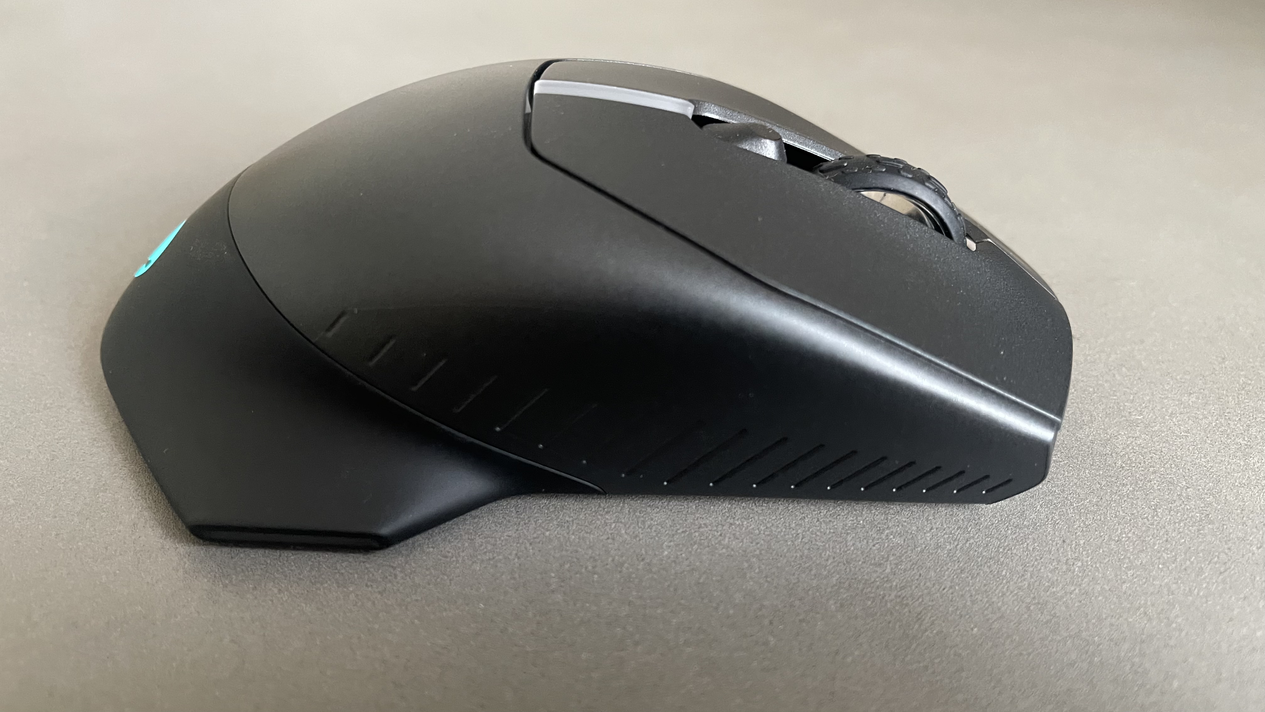 עכבר גיימינג Alienware AW610M