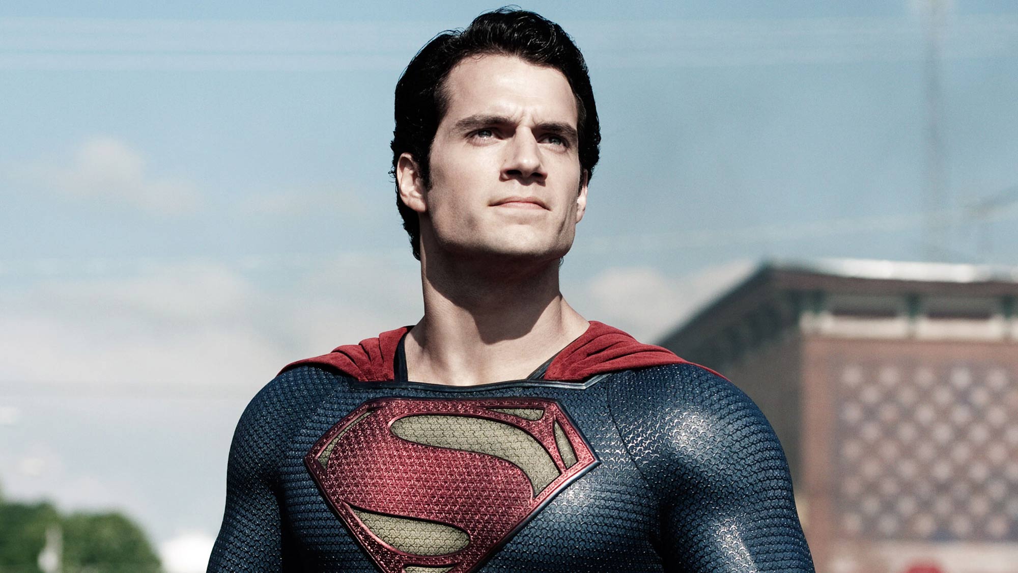 הנרי קאוויל בתפקיד קלארק קנט/סופרמן בסרט איש הפלדה, הסרט הראשון של DC לפי סדר יציאתו לאקרנים