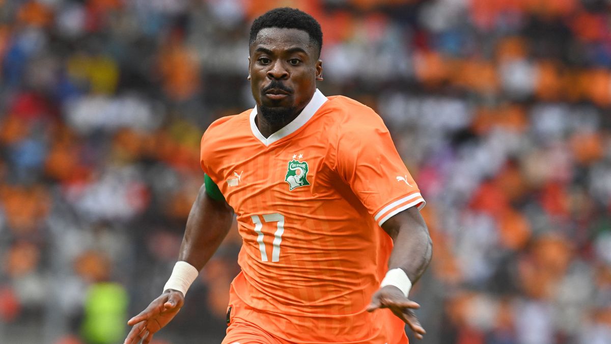 Serge Aurier ahead of the Ivory Coast vs Guinea-Bissau live stream