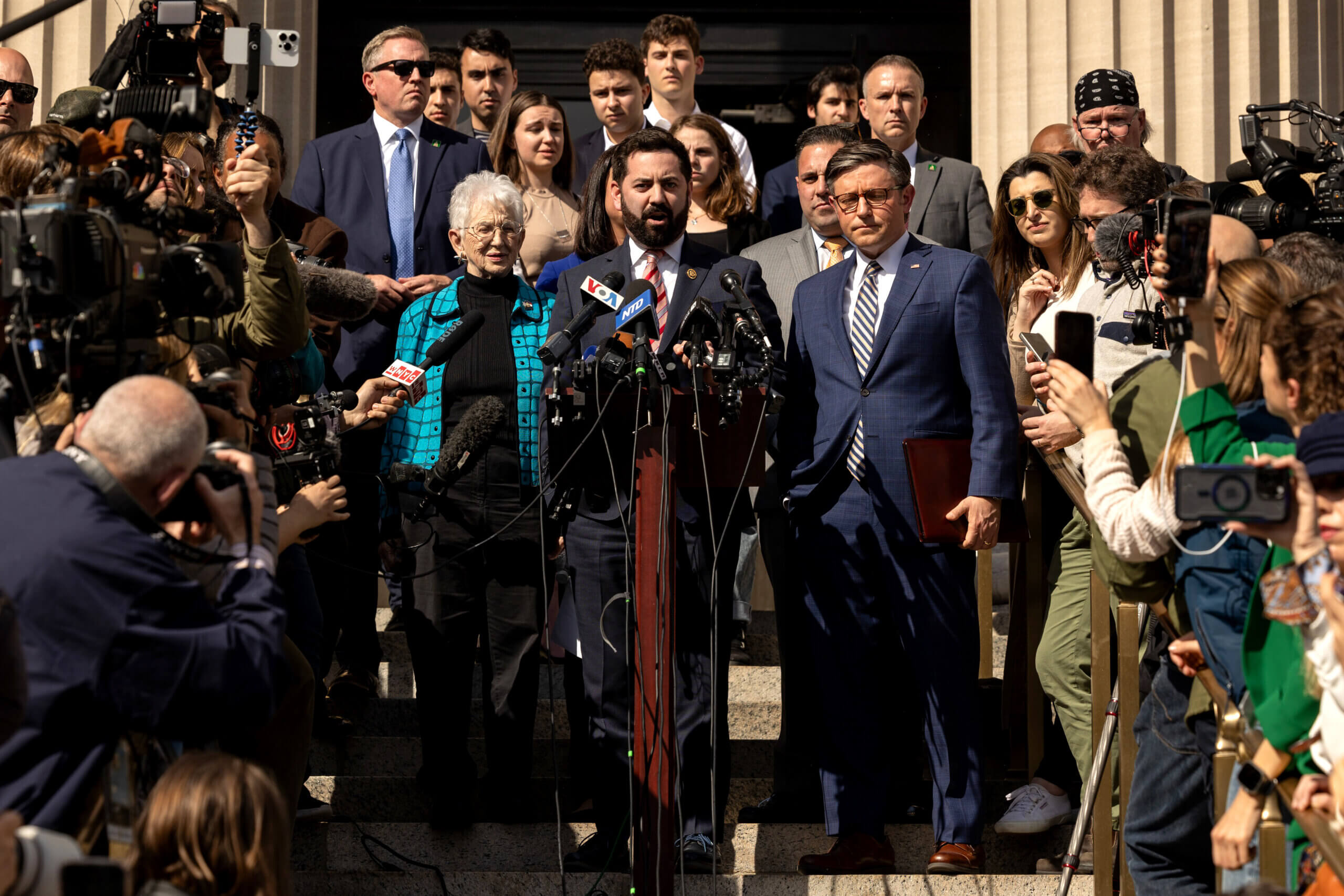 תוכנית אחת להצלת הסטודנטים היהודים של קולומביה עלולה לפגוע בהם