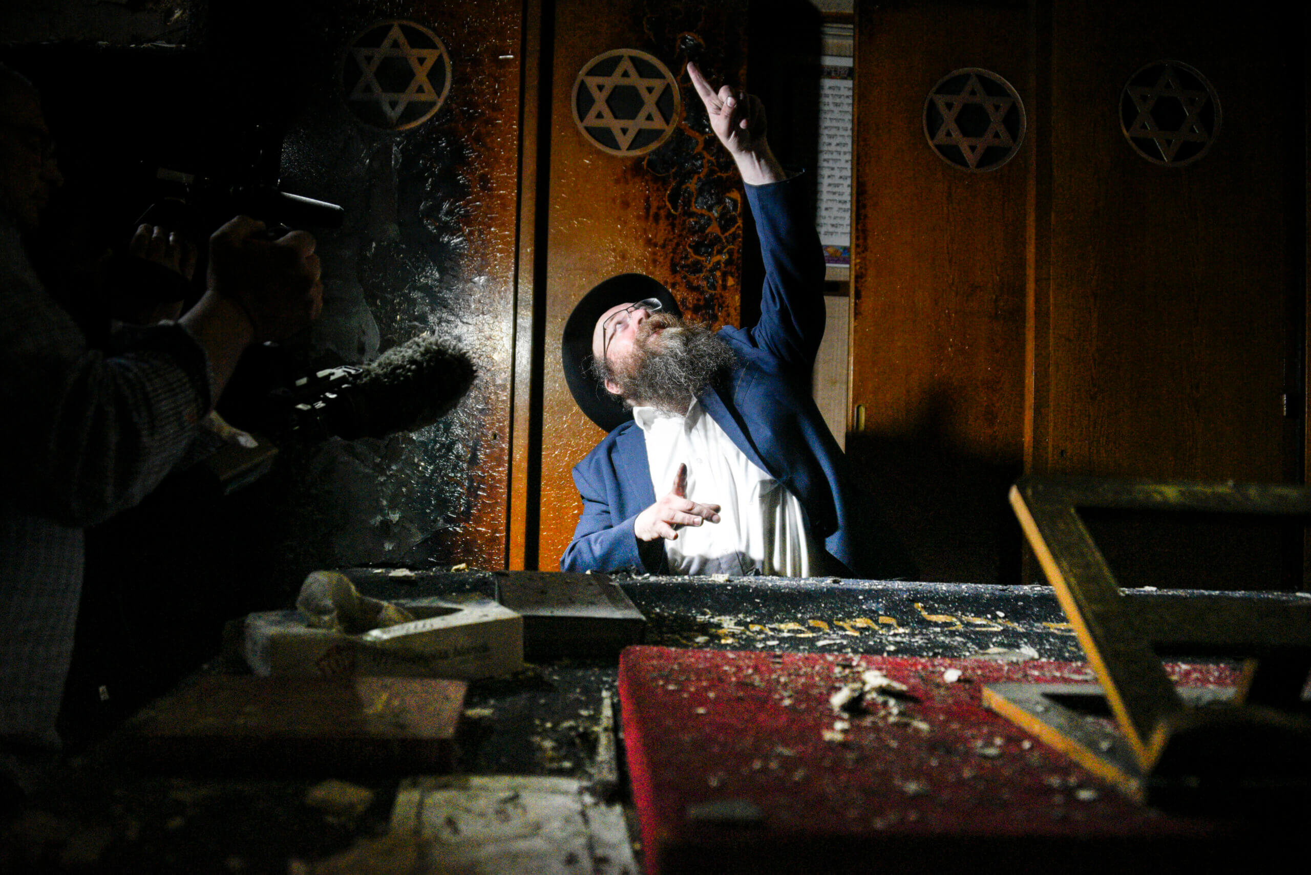 צרפת הייתה רוצה להאמין שהצתה אנטישמית היא סטייה - ההיסטוריה אומרת אחרת