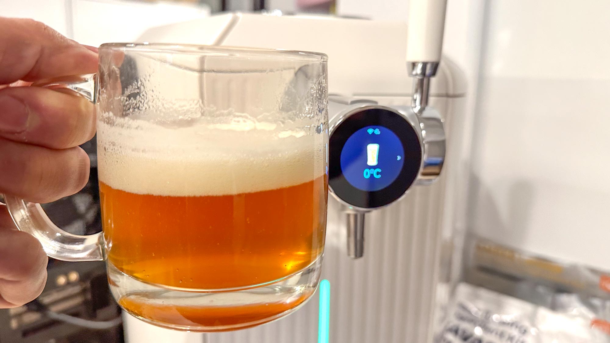 iGulu F1 עם בירה