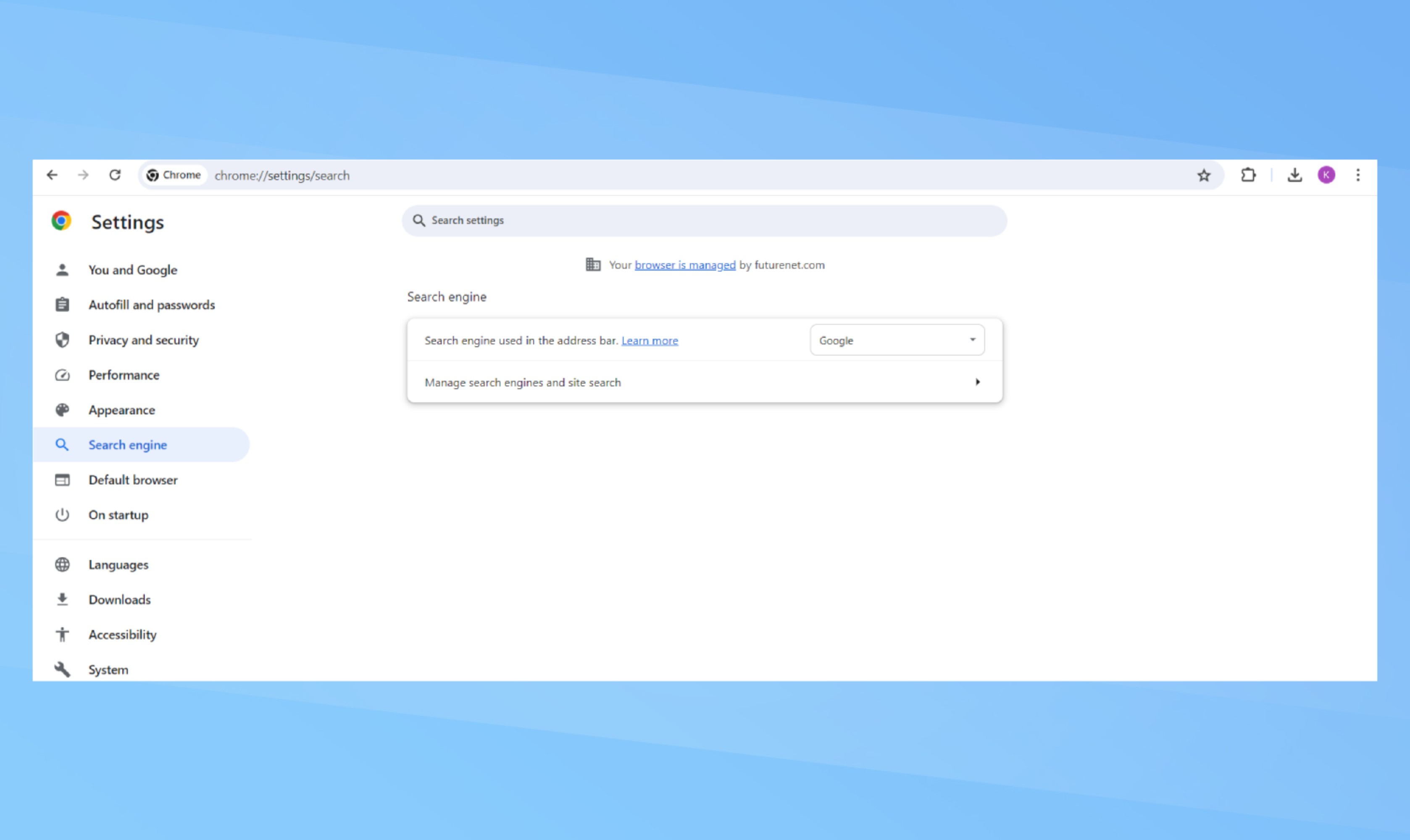 צילום מסך של Google Chrome עם תפריט הדפדפן בן שלוש הנקודות נפתח.  קטע מנוע החיפוש נבחר. 