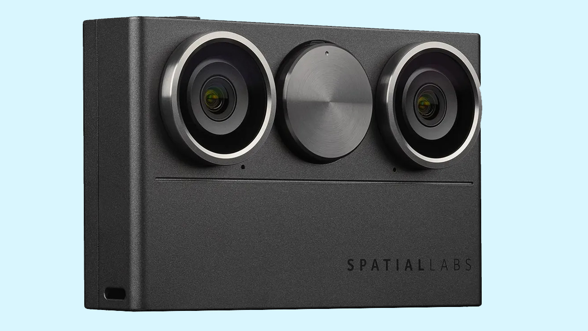 מצלמת עיניים של Acer SpatialLabs על רקע כחול.