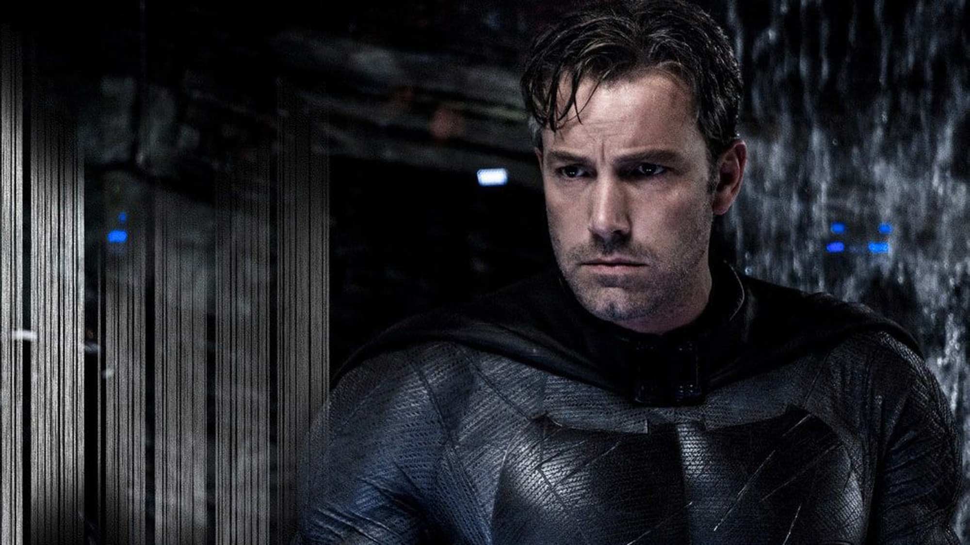 בן אפלק בתור באטמן/ברוס וויין ב-Batman v Superman Dawn of Justice, הסרט הרביעי של DC לפי סדר הסיפור