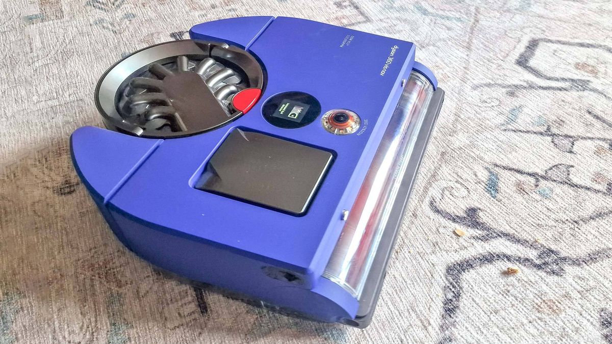 אני משתמש ב-Dyson 360 Vis Nav במשך 3 חודשים - זה מה שאני חושב מאת מילי פנדר שפורסם ב-7 ביוני 24 למרות שחסרות לו כמה מהתכונות של שואבי אבק רובוטיים במחיר דומה, ה-Dyson 360 Vis Nav הוא אפשרות חזקה ואמינה .