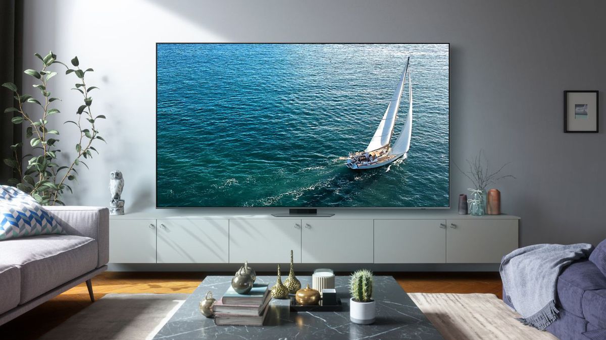 זה עתה סקרתי את Samsung Q80C וזהו QLED רוצח מאת Ryan Epps שפורסם ב-10 ביוני 24 ביוני טלוויזיית Q80C QLED של סמסונג מציעה שפע של צלעות גיימינג והמון בהירות למי שמחפש תצוגה מעוגלת היטב.