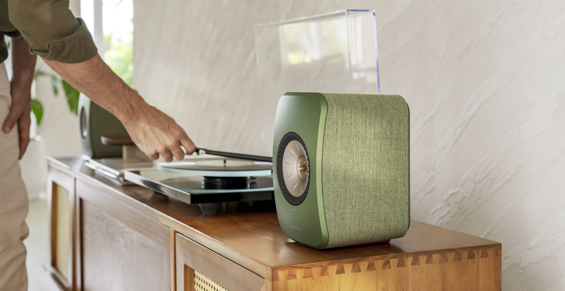 אוסף אלחוטי של KEF LS