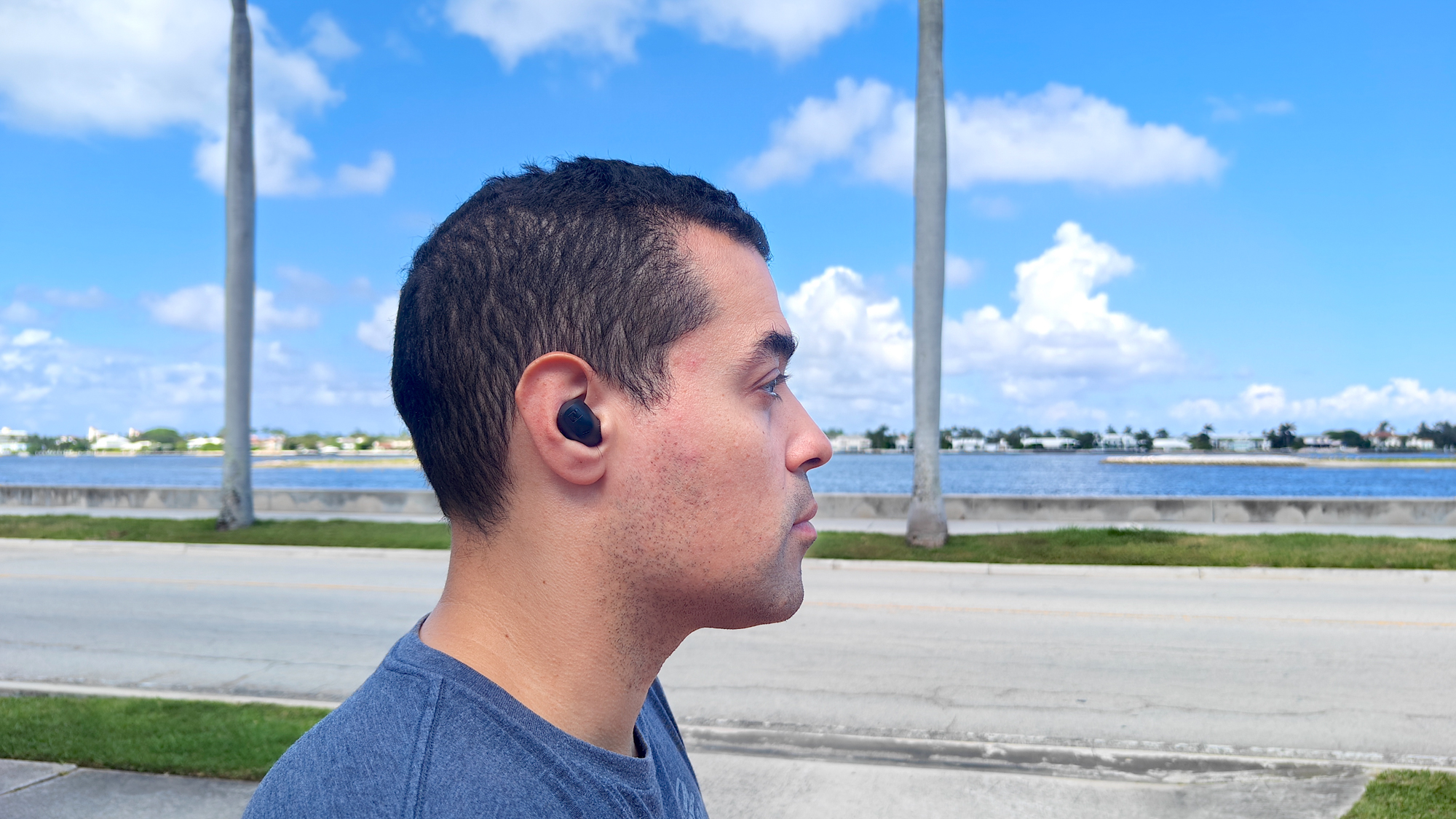סקירת Sennheiser Accentum True Wireless מאת Alex Bracetti שפורסמה ב-17 ...