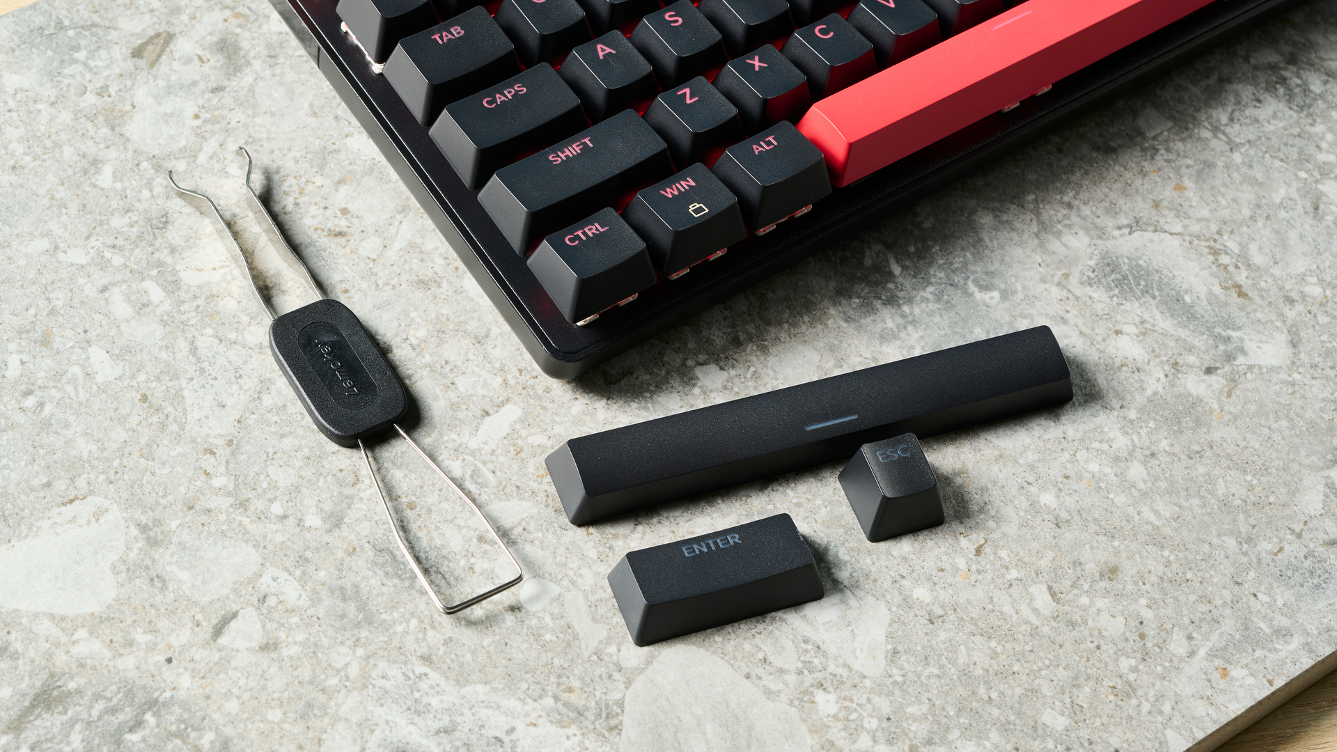 מקלדת מכנית שחורה של Lemokey X1 budget