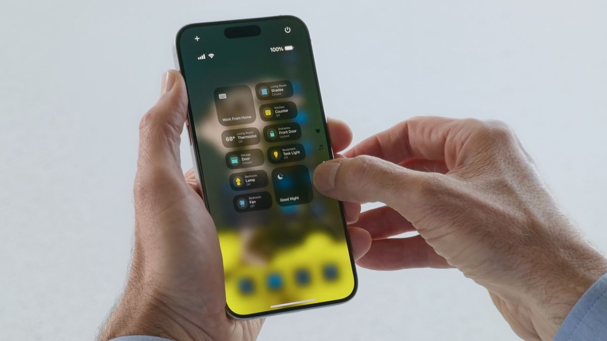 iO 18 Gallery featured ion iPhone in Apple