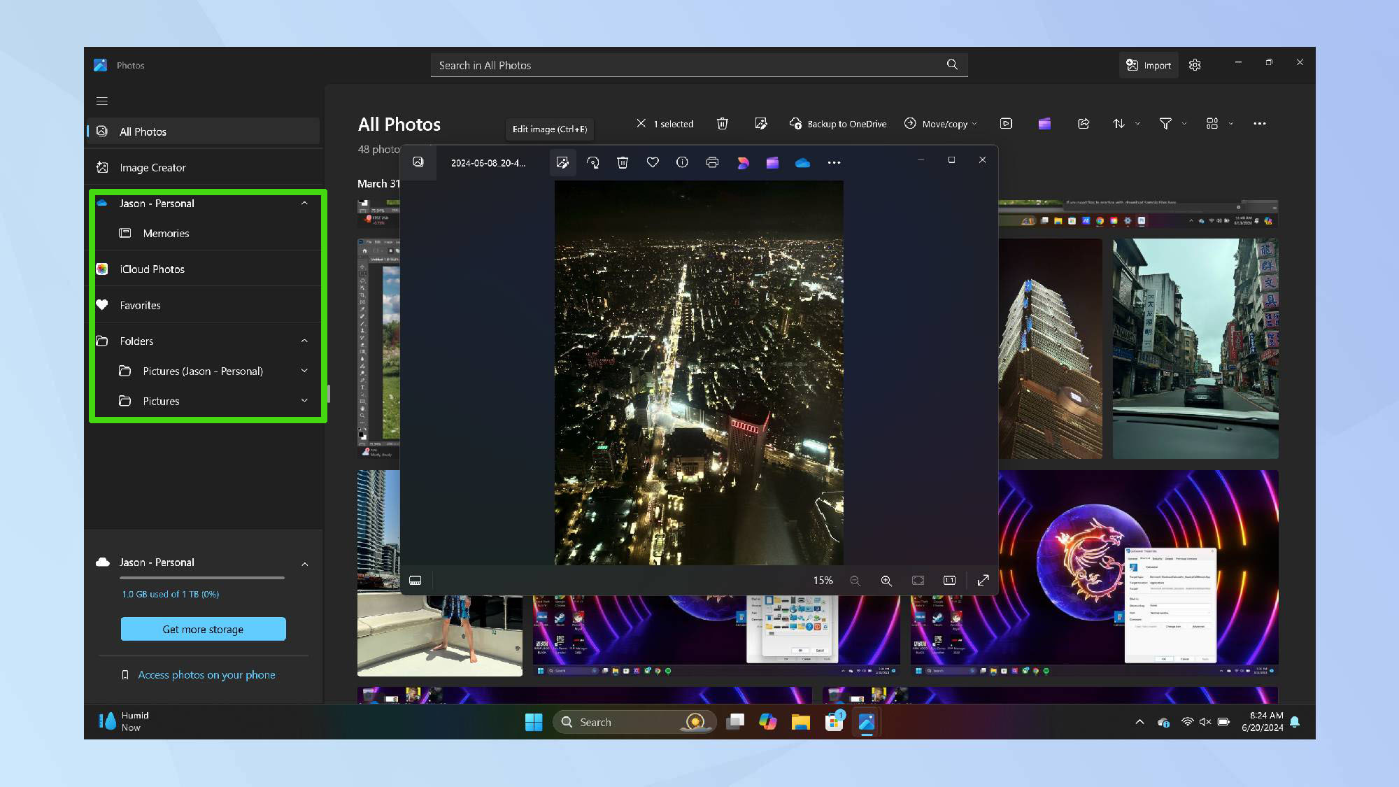 אפליקציית תמונות נפתחת עם תמונה חדשה שנבחרה 