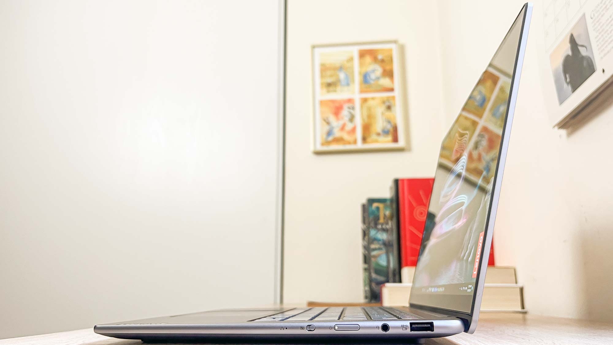 יחידת סקירה של Lenovo Slim 7 (2024).