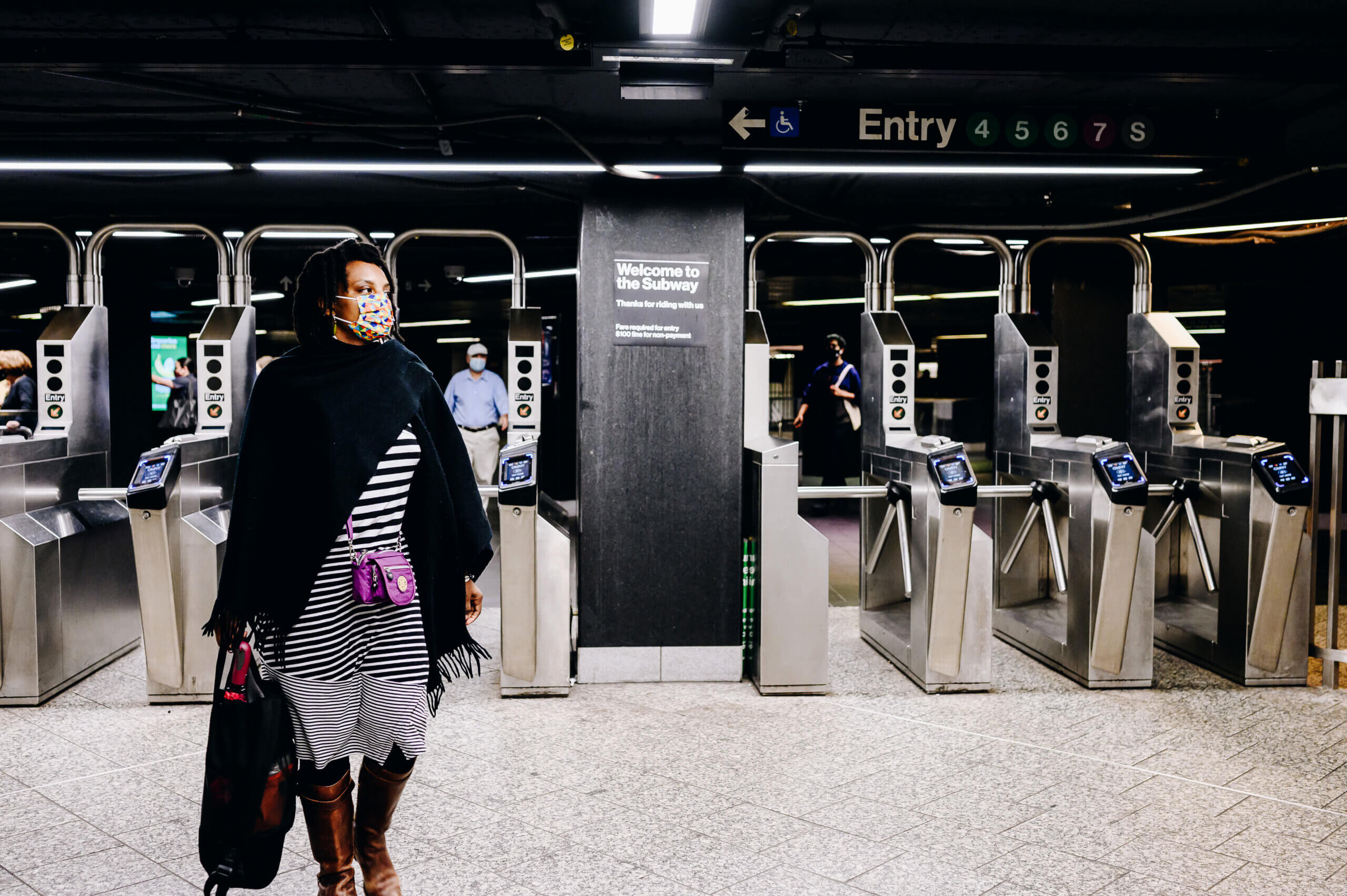 איסור על מסכות רכבת תחתית לא יילחם באנטישמיות, אבל הוא יעניש יהודים מוכי חיסון כמוני