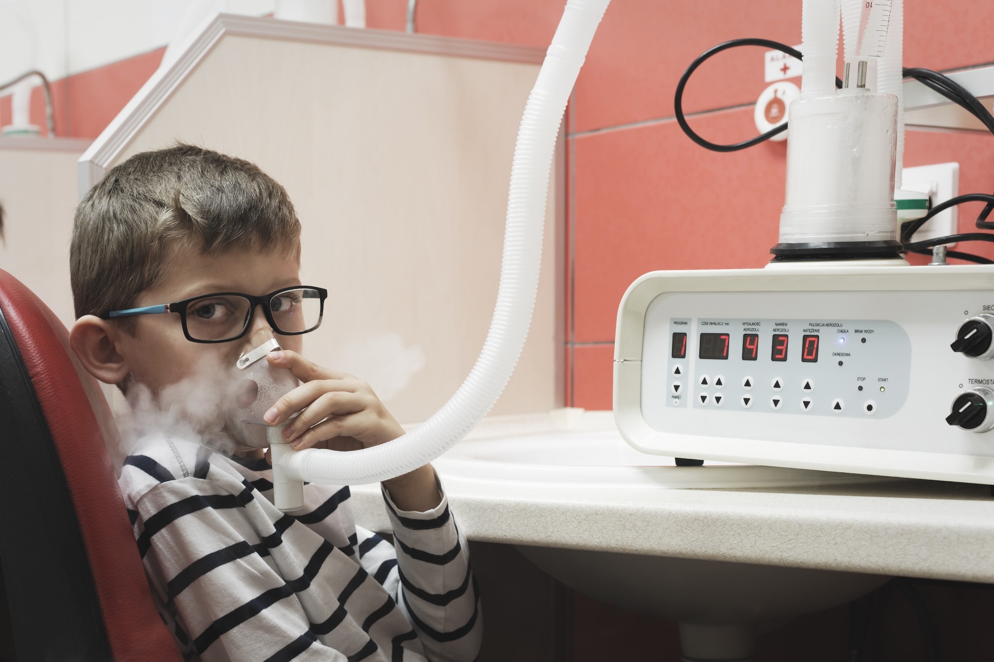 Study: Association between a western diet and asthma among children and adolescents. Image Credit: Artur_eM / Shutterstock