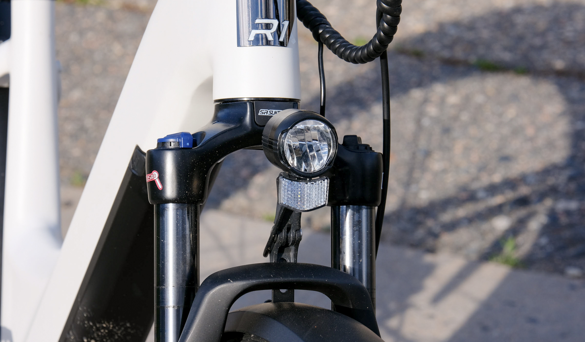 פנסים קדמיים של Ride1Up LMT'd V2