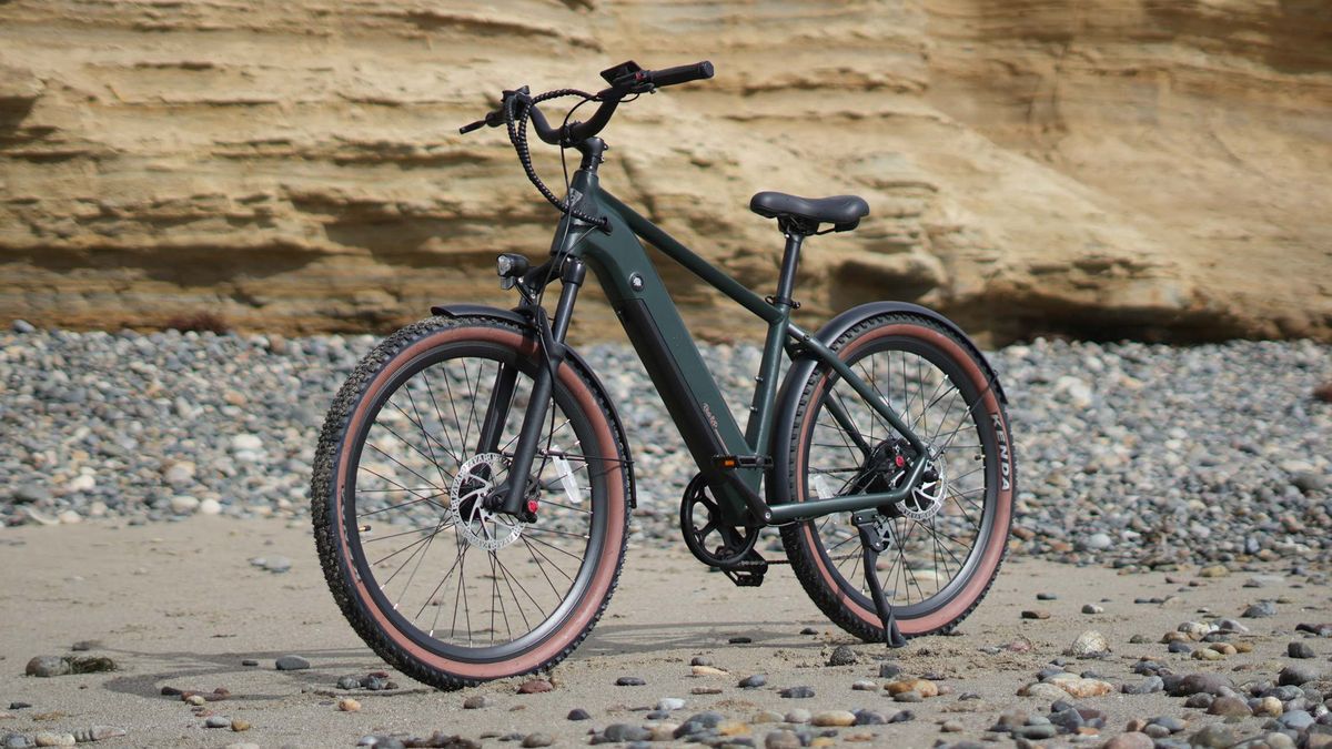 סקירת Ride1Up Turris: אופניים חשמליים מגוונים לנוסעים מאת Dan Cavallari עודכן לאחרונה ב-11 ביולי 24 Ride1Up Turris מושלם לנוסעים שצריכים לרכוב על פני שטחים מרובים מבלי להזיע בדרך למשרד.