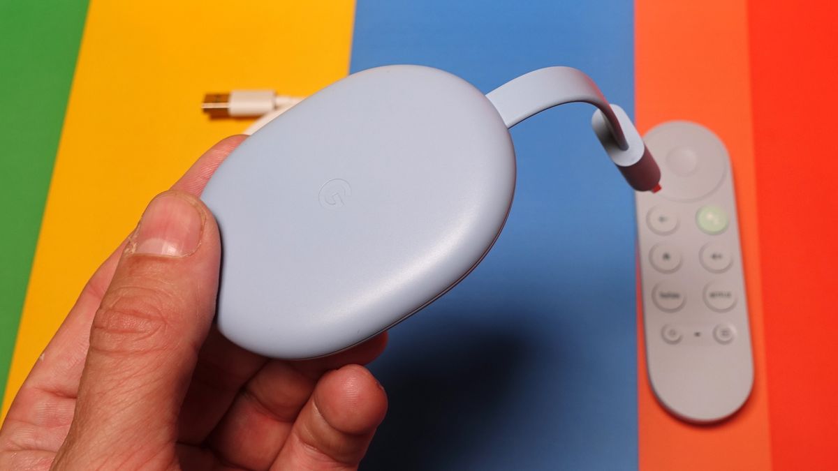 סקירת Chromecast עם Google TV 4K מאת Mike Prospero, Kelly Woo עודכנה לאחרונה ב-12 ביולי 24 קבל את Chromecast עם Google TV 4K אם אתה רוצה מכשיר סטרימינג מצוין עם Google Assistant מובנה.