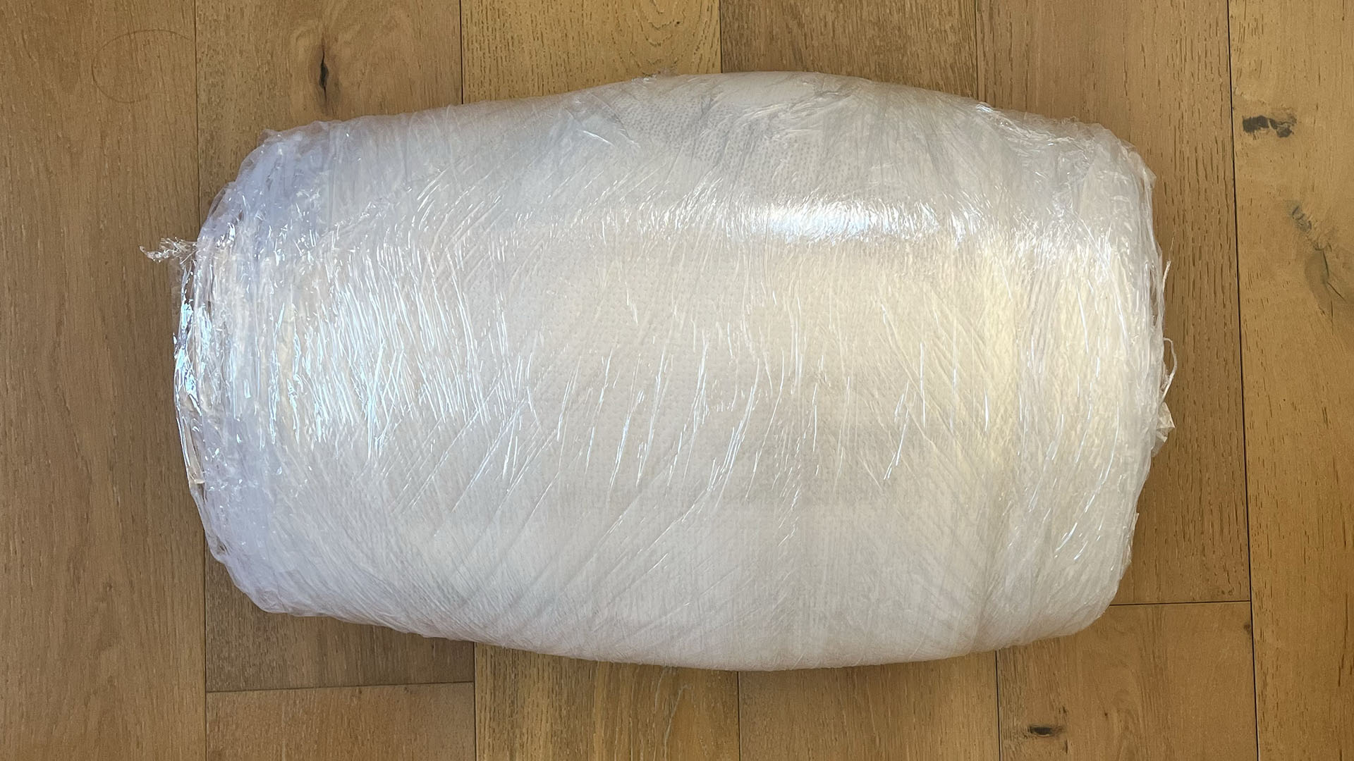 Tempur-Adapt Topper בעטיפת פלסטיק