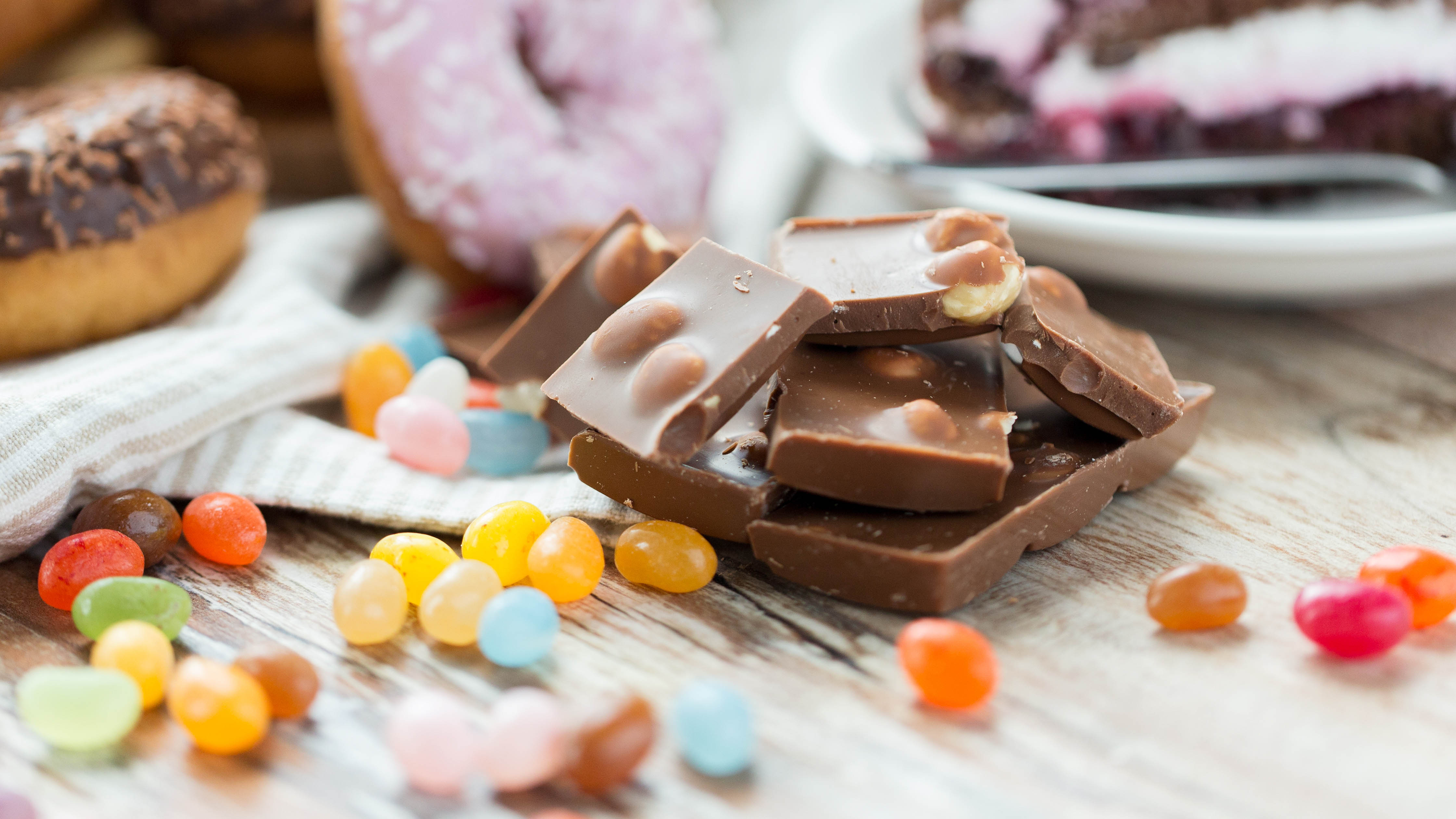 שעועית ג'לי ושוקולד