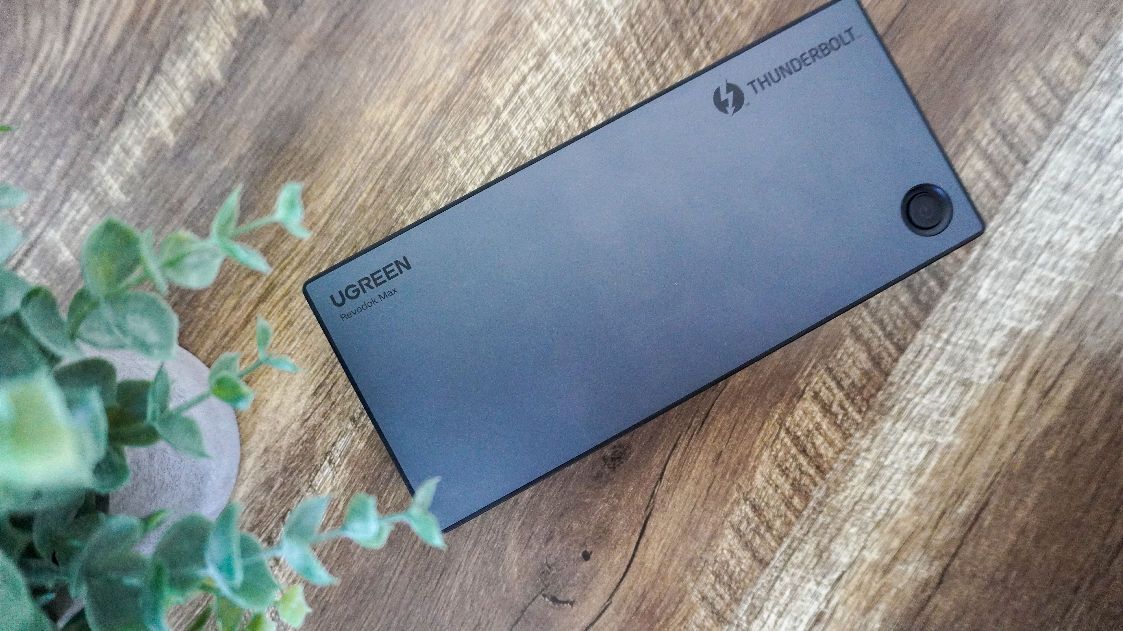 Ugreen Revodok Max 313