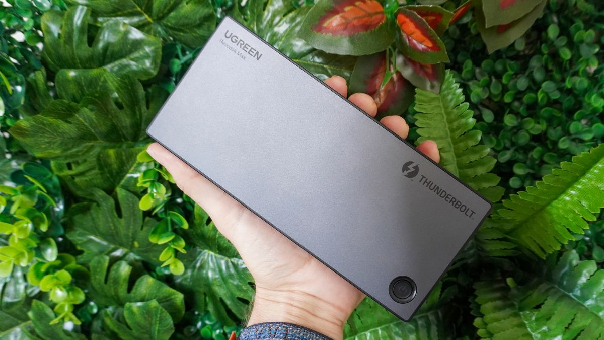 בדקתי את ה-Revodok Max 313 של Ugreen - וזהו תחנת העגינה היחידה של Thunderbolt 4 שתזדקק אי פעם מאת ג'ייסון אנגליה שפורסמה ב-5 באוגוסט 24 הסקירה שלנו על תחנת העגינה של Ugreen Revodok Max 313 Thunderbolt 4, בעלת מערך עצום של יציאות, אך מגיעה בשלב מחיר תלול.