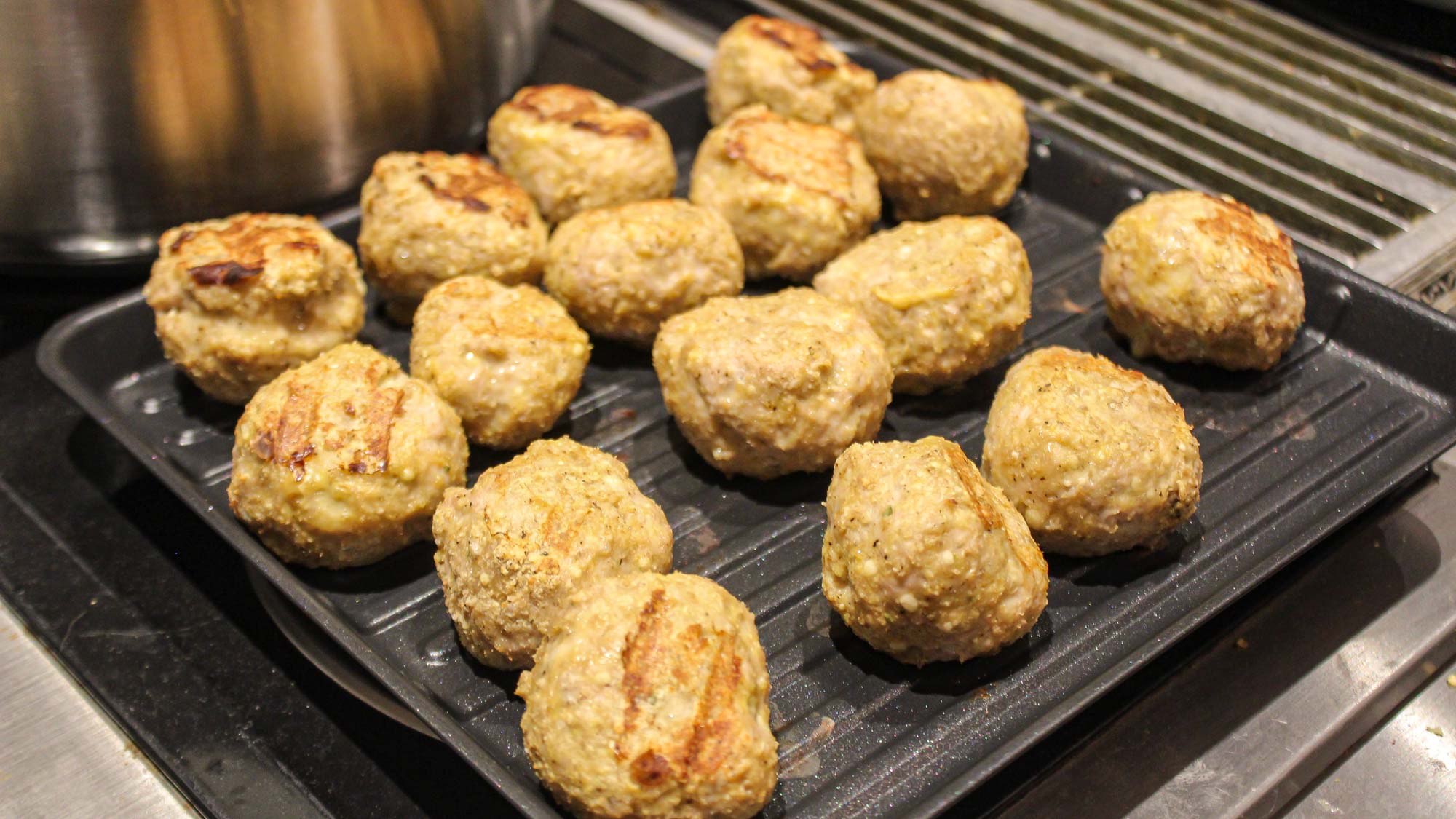 Midea 11-Quart Two Zone Air Tang