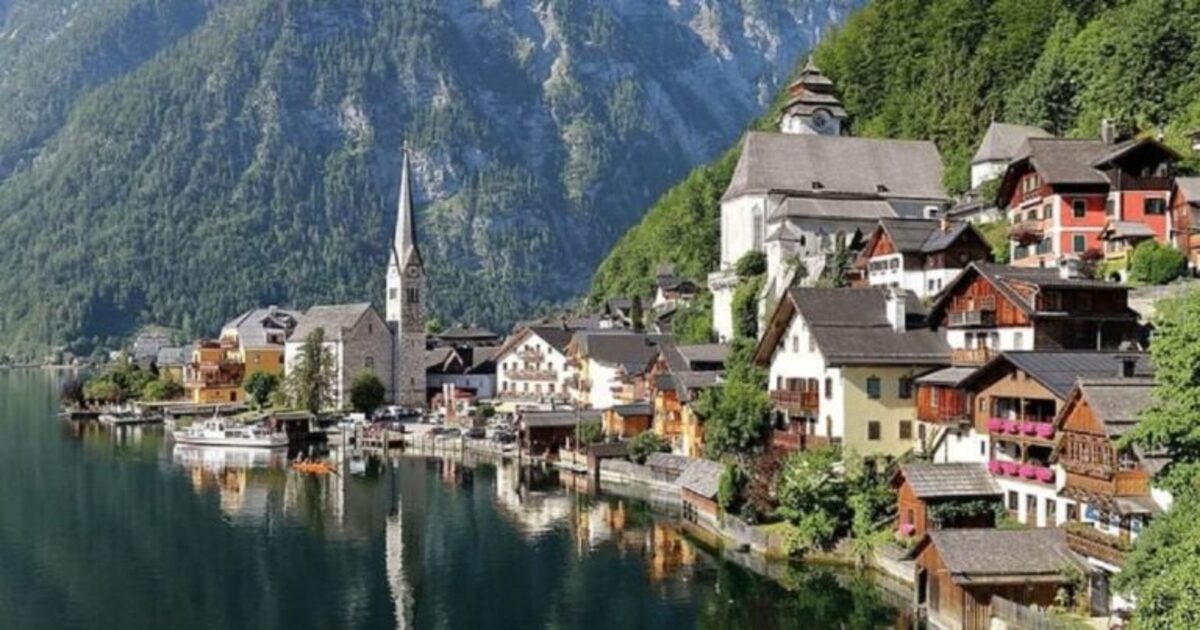 הכפר האוסטרי