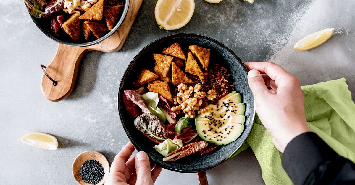 תזונה טבעונית לטווח קצר של 8 שבועות עשויה לסייע בהפחתת הגיל הביולוגי