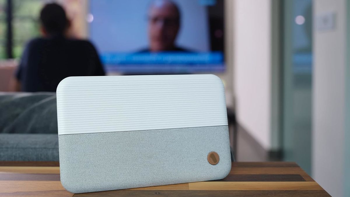 One for All Suburbs אנטנת טלוויזיה מקורה מאת John R. Quain פורסם ב-16 בספטמבר 24 אנטנת One for All Suburbs מתהדרת במגבר ובעיצוב חלק אך מספקת קליטה מאכזבת.