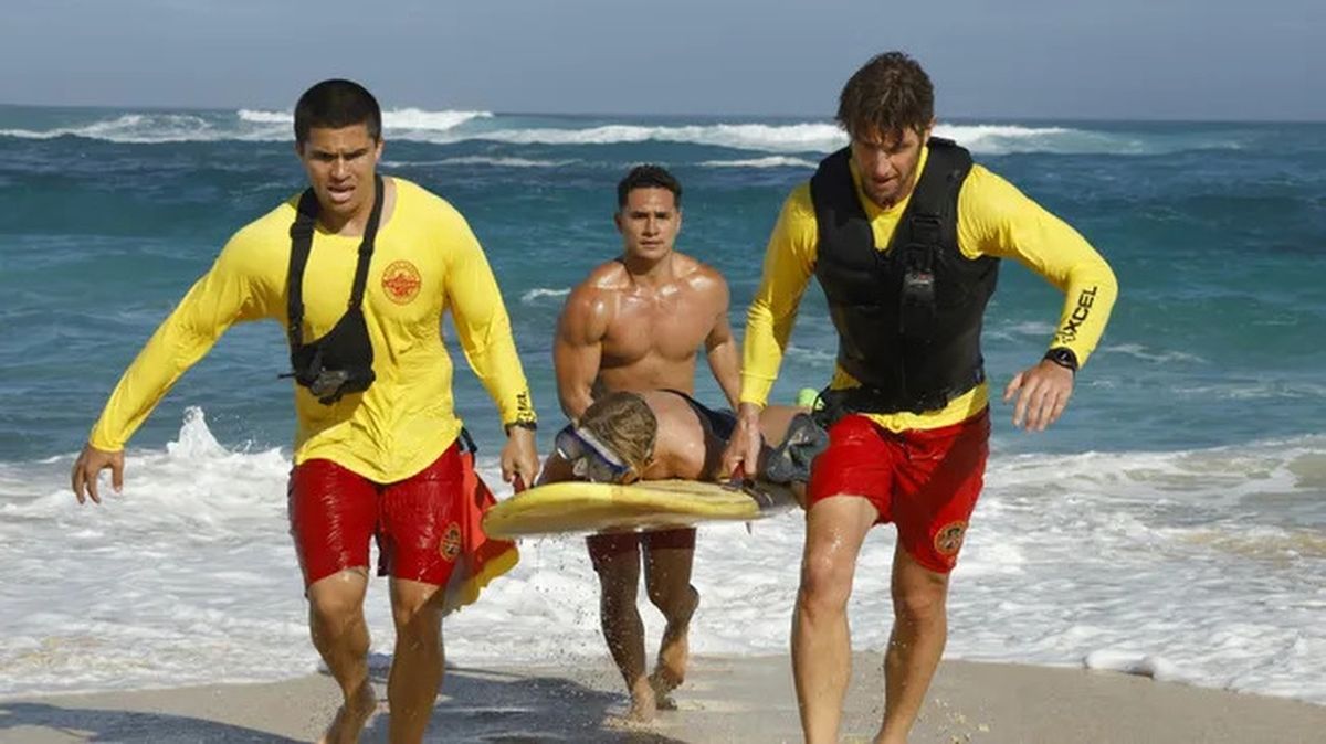 The lifeguards of "Rescue Hi-Surf" engage in a rescue