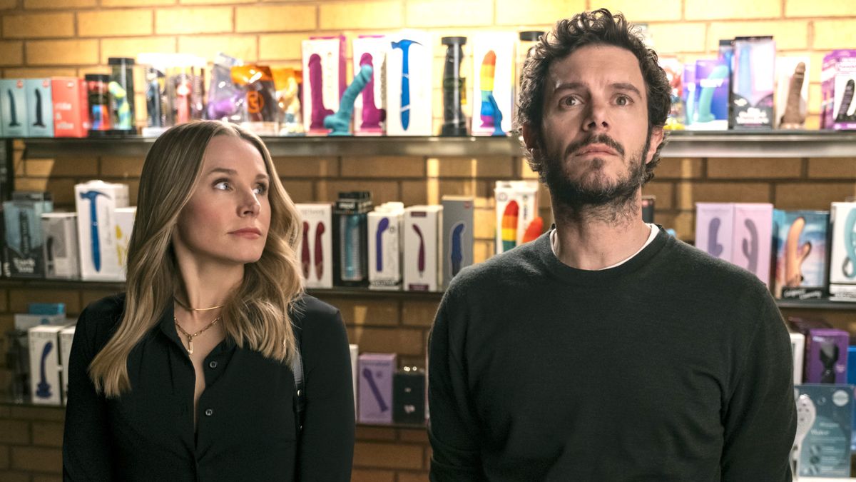 "Nobody Wants This." (L to R) Kristen Bell as Joanne, Adam Brody as Noah in episode 106 of Nobody Wants This. Cr. Adam Rose/Netflix © 2024