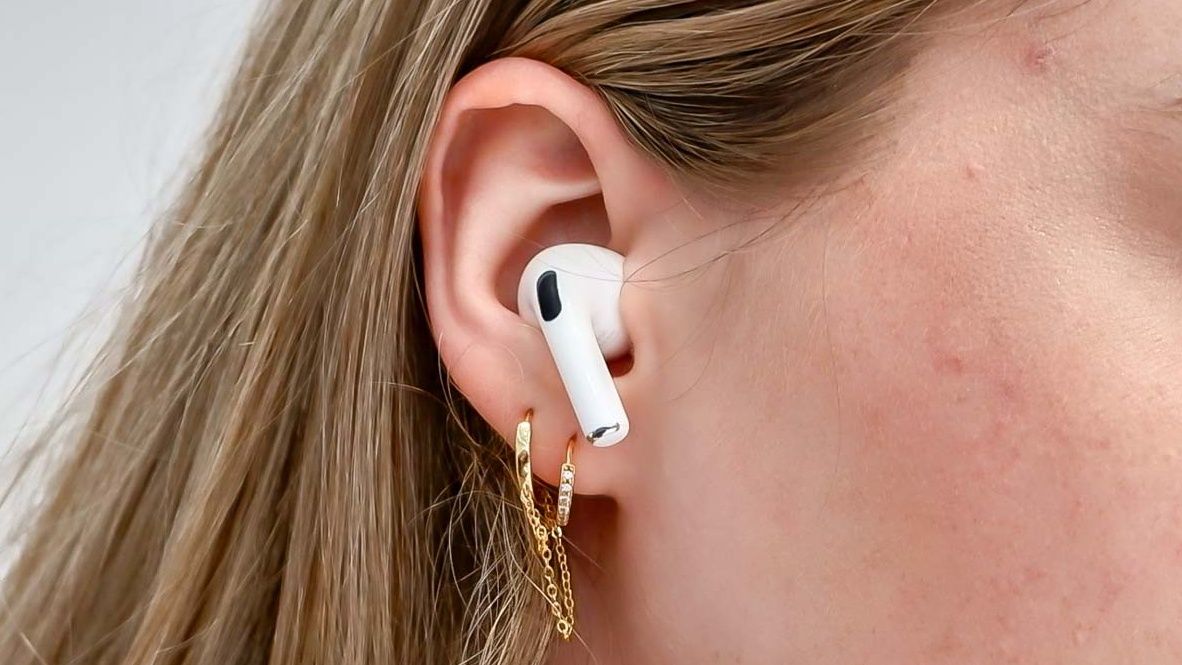 Apple AirPods Pro 2 העניקה זה עתה אישור FDA לשימוש במכשירי שמיעה