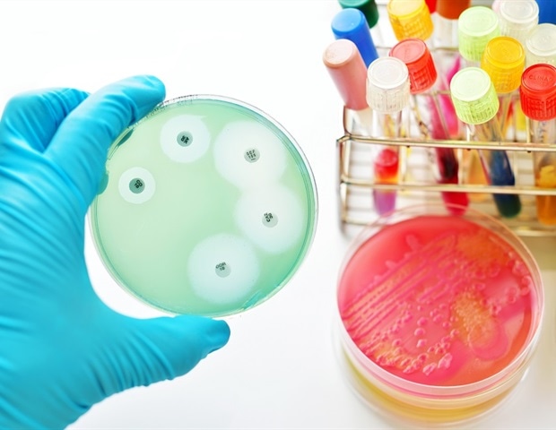 מחקר NCCS משתמש באקסוזומים כדי להתגבר על עמידות למעכבי קולטן של גורמי גדילה אפידרמיס