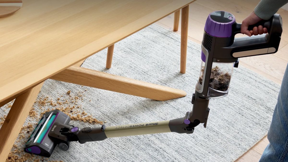 Shark upright stick vacuum