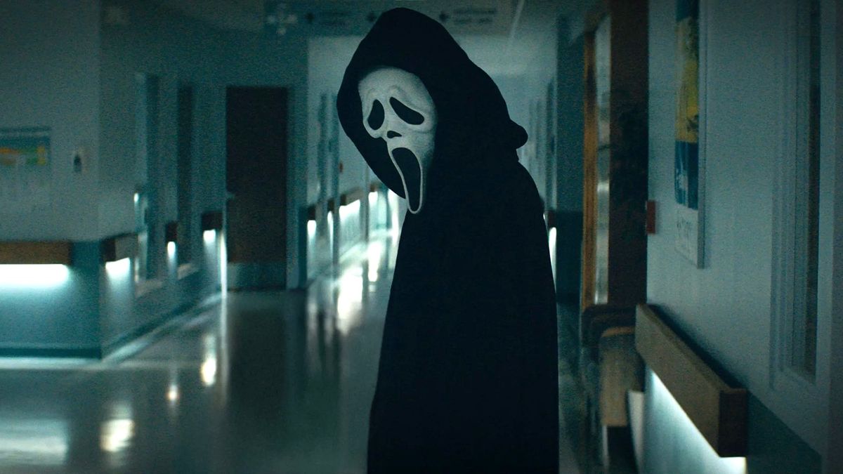 Ghostface in "Scream" (2022)