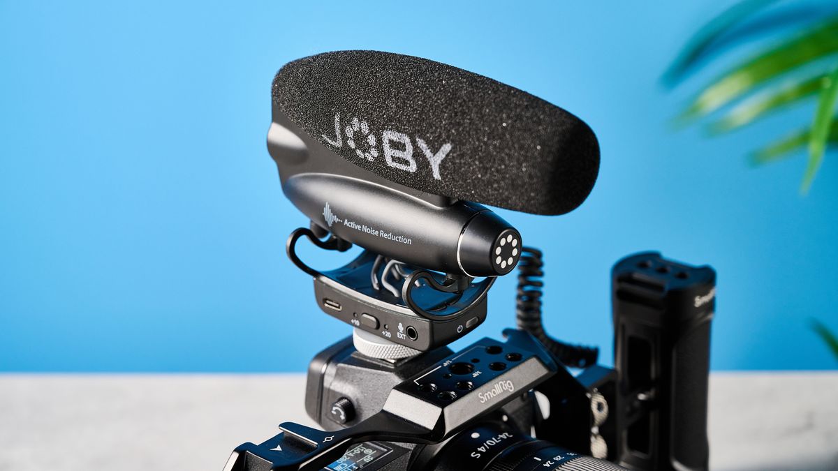 סקירת Joby Wavo Pro: זה עשוי להיות מיקרופון רובה הציד היחיד שאי פעם תזדקק לו מאת ארין בשפורד פורסם ב-23 באוקטובר 24 ה-Wavo Pro מאת Joby הוא מיקרופון עשוי היטב ופשוט. הטווח של המיקרופון הוא עצום, הפחתת רעשי הסביבה אפילו טובה יותר, ותוכלו לשלוט בכניסת המיקרופון החיה באמצעות אפליקציית Wavo Pro.