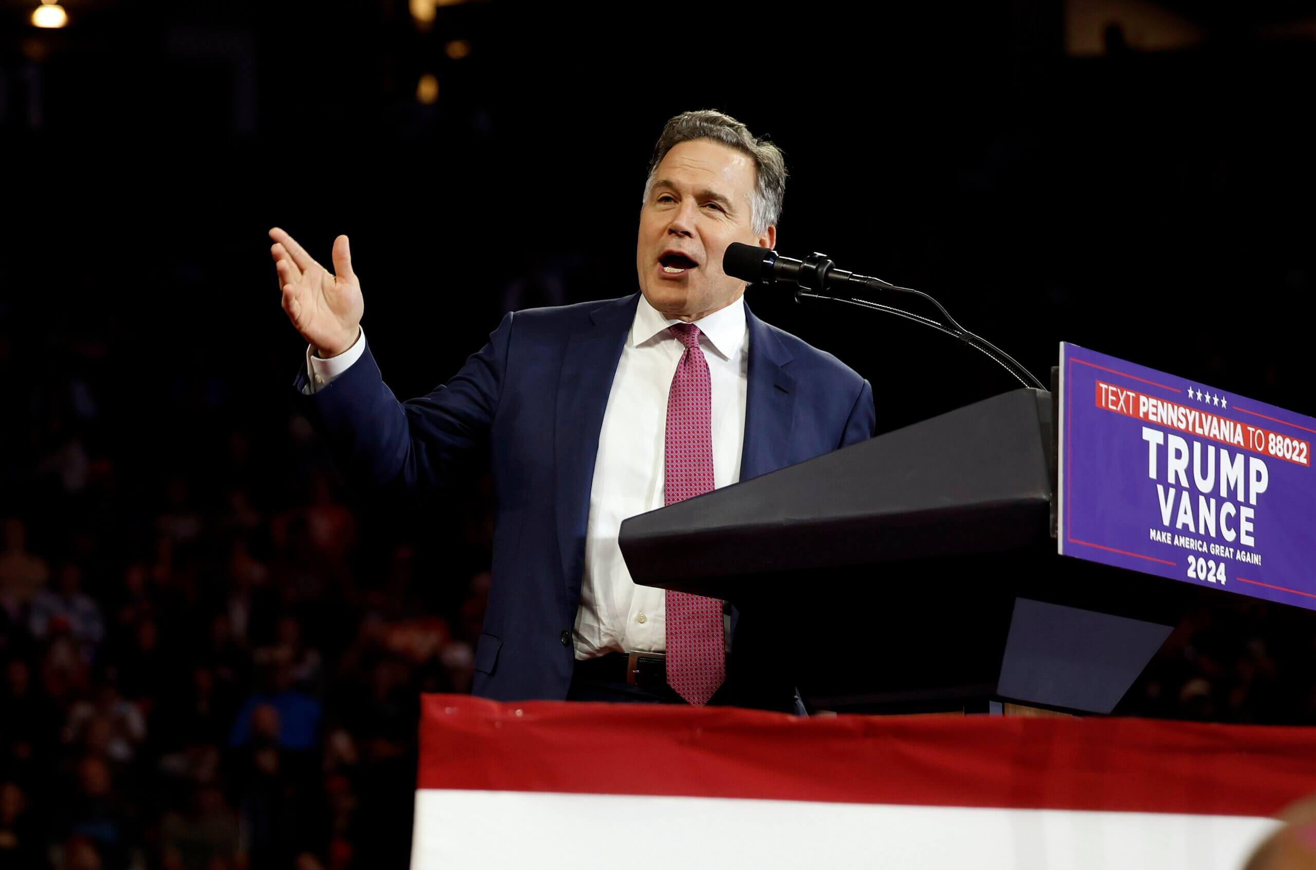 בלעדי: מועמד הרפובליקה הדמוקרטית לסנאט אומר שללאומן נוצרי שסחר באנטישמיות יש "אומץ מוסרי" הודעה מהמנכ"לית והמוציאה לאור שלנו רייצ'ל פישמן פדרסן