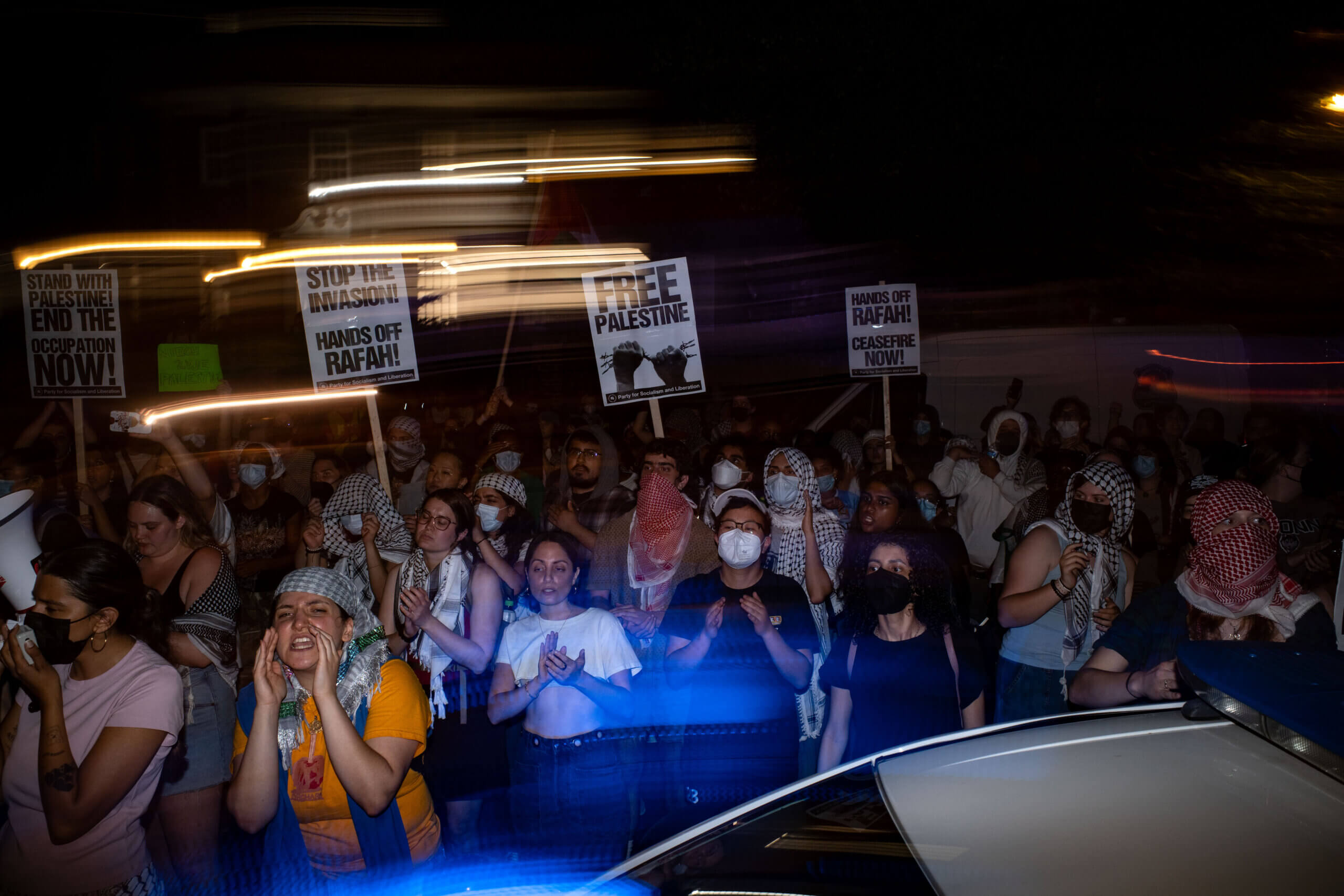 סקר: יהודים חלוקים בתפקיד המשטרה, צנזורה לטיפול בהפגנות בקמפוס הודעה מהמנכ"לית והמוציאה לאור שלנו רייצ'ל פישמן פדרסן