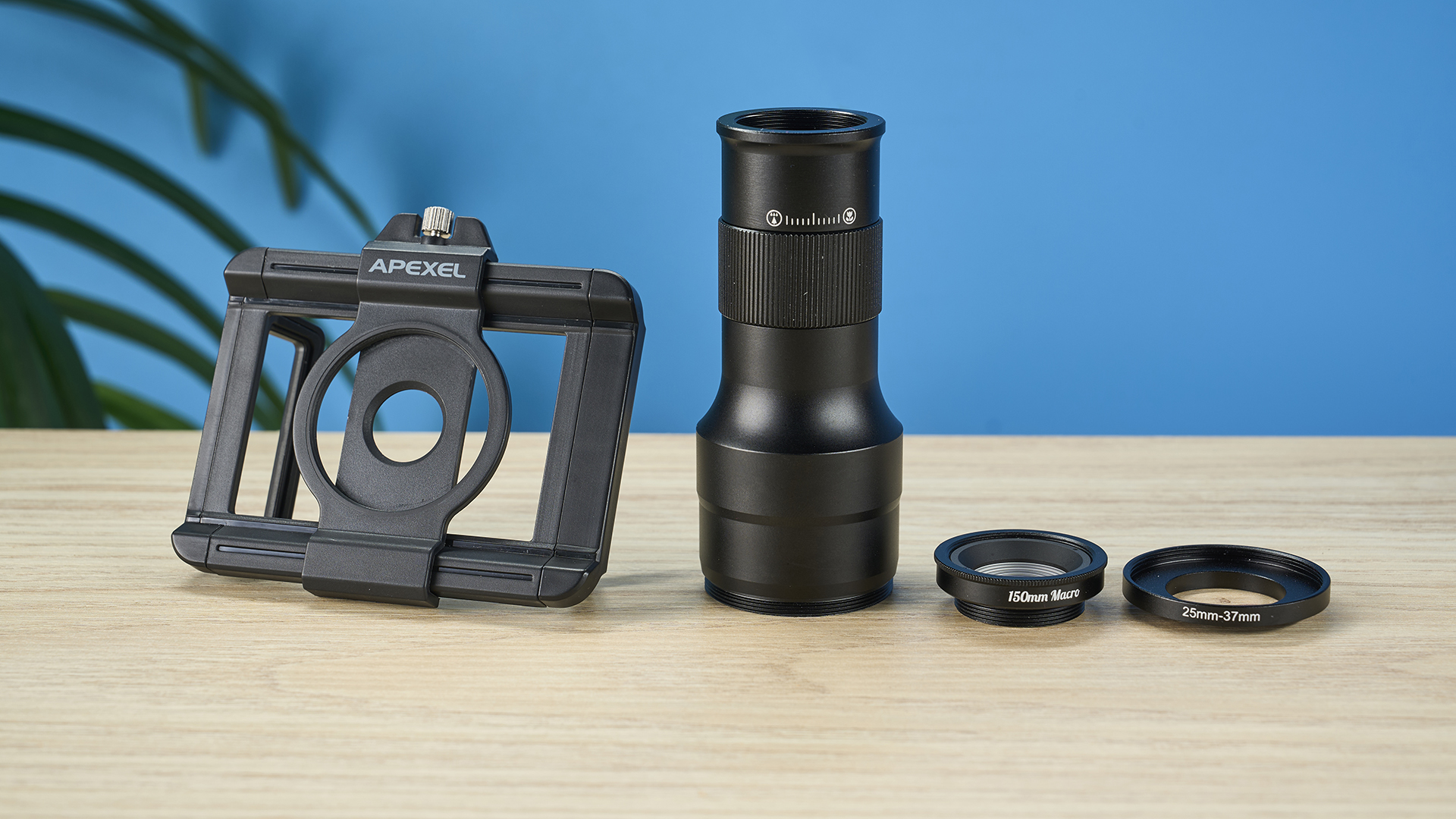 עדשת Apexel TM6 TeleMacro לסמארטפונים