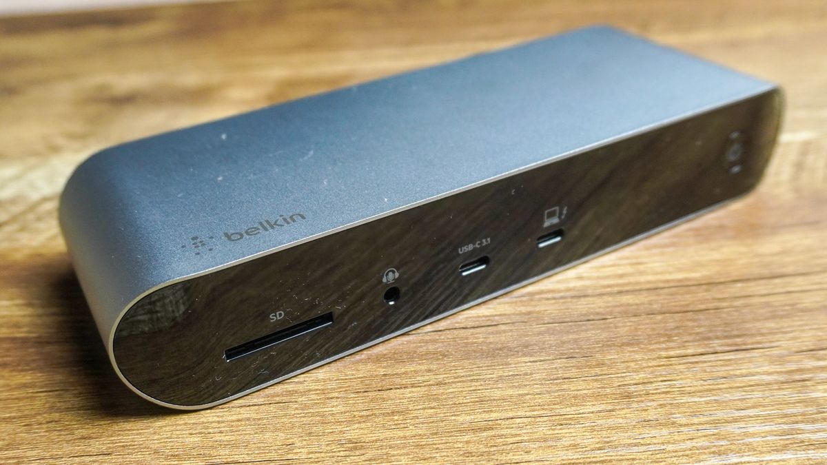 סקירת Belkin Connect Pro Thunderbolt 4 Dock: משתמשי Windows PC בלבד מאת ג'ייסון אנגליה פורסם ב-3 בנובמבר 24 יש כאן משהו מיוחד, אבל רק עבור משתמש מאוד ספציפי...