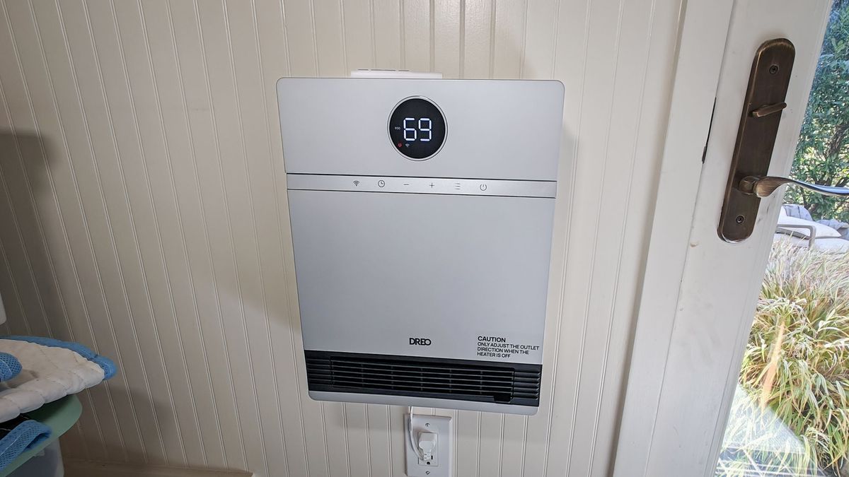 בדקתי את מחמם הקיר הזול הזה - וזו דרך מצוינת לחמם חדרים קרירים בחורף זה מאת בריאן נאדל פורסם ב-19 בנובמבר 24 אם אתה צריך תנור חימום נהדר צמוד על הקיר, ה-Dreo הוא דרך זולה לשמור על חדר קלוי וחם.