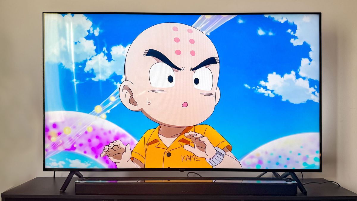 סקירת טלוויזיות מיני-LED של Panasonic W95A מאת Ryan Epps שפורסמה ב-19 בנובמבר 24. חזרתה של פנסוניק לארה"ב היא מבורכת, כשהיא מביאה לשוק טלוויזיית Mini-LED שמתחרה אפילו בכמה מהדגמים התקציביים הטובים ביותר של Hisense ו-TCL.