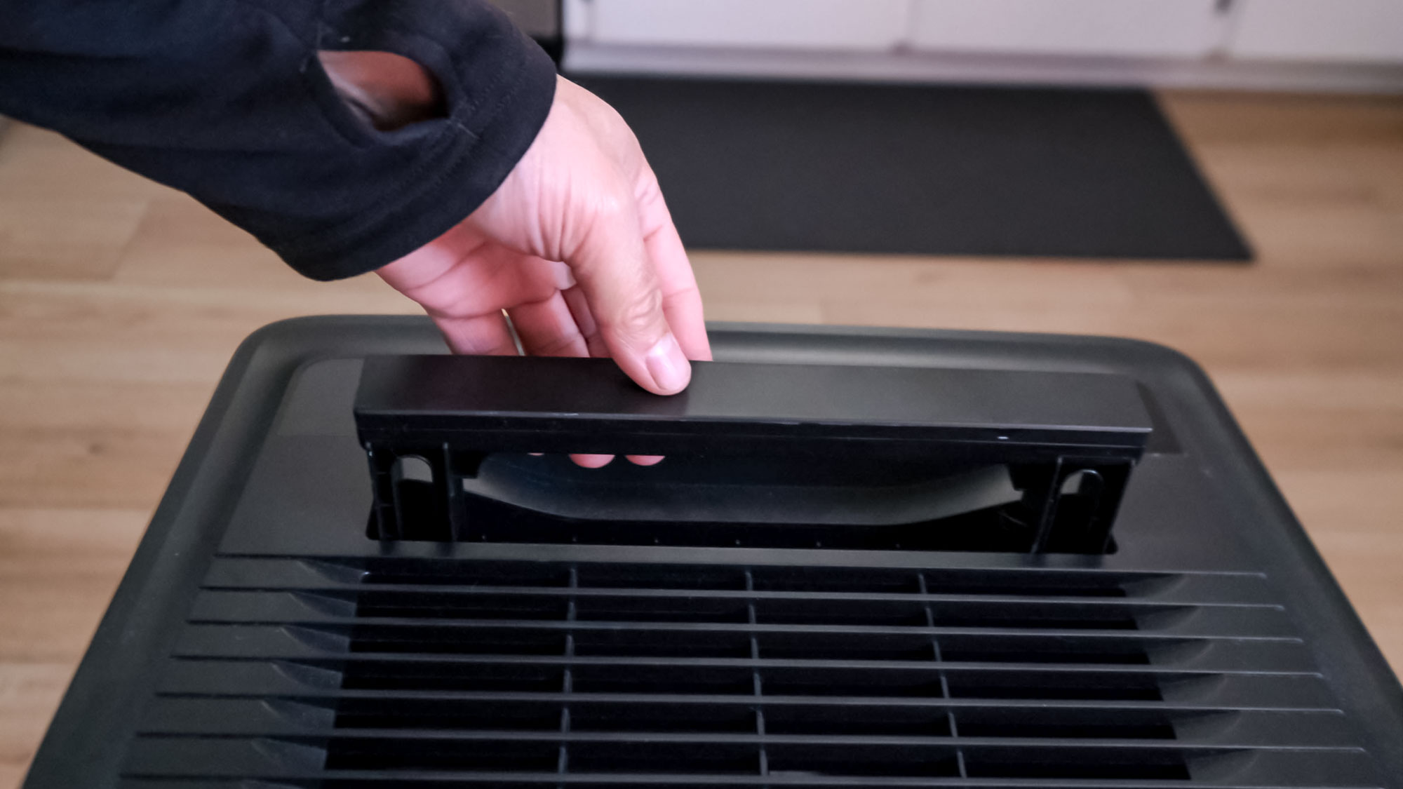 עיצוב מסיר לחות Frigidaire 50 Pint