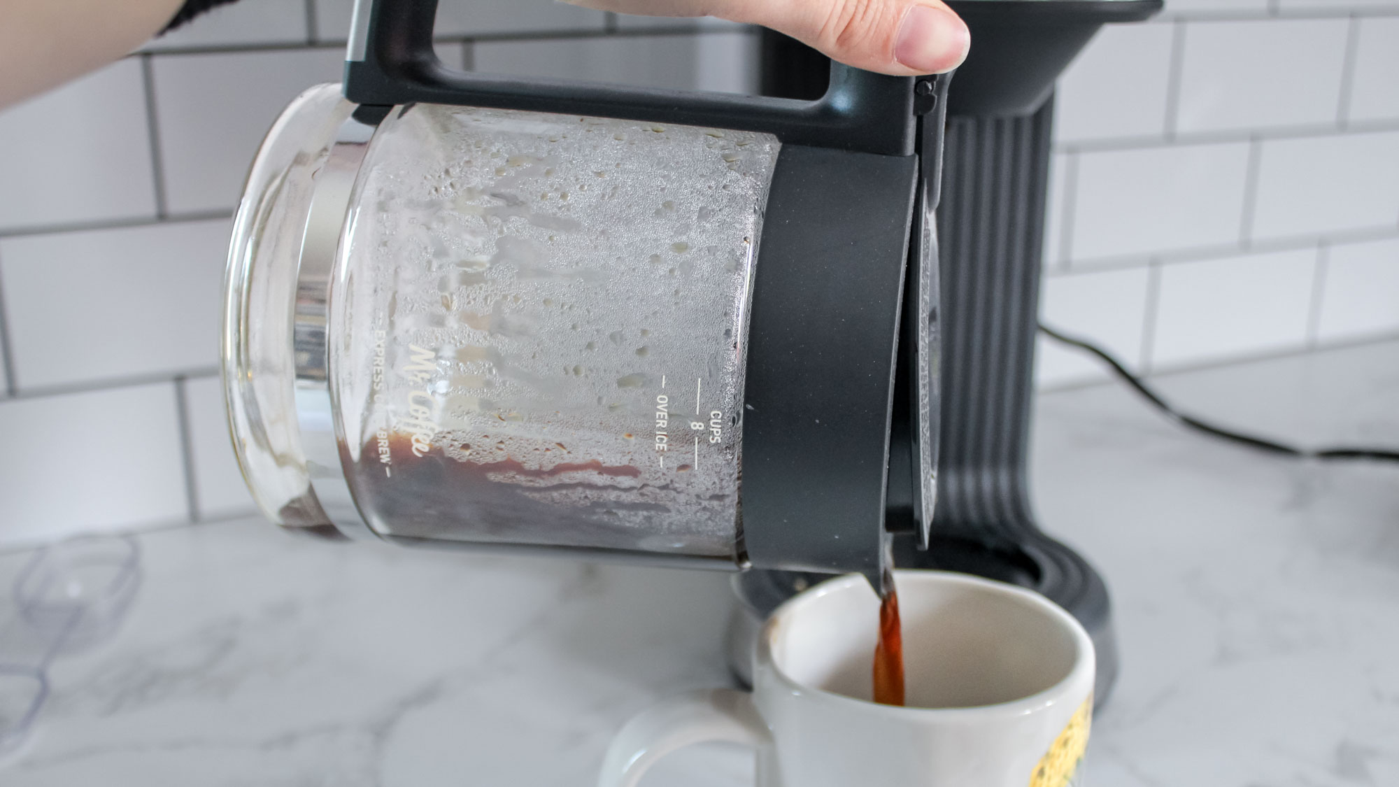 Mr. Coffee Perfect Brew למזוג לתוך ספל