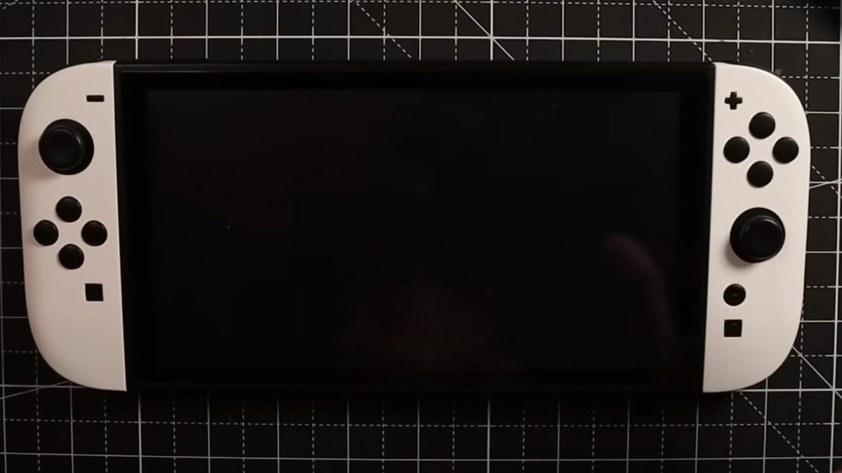 יחידת מדגם Nintendo Switch 2 המוצגת בווידאו - זה יכול להיות העיצוב הסופי