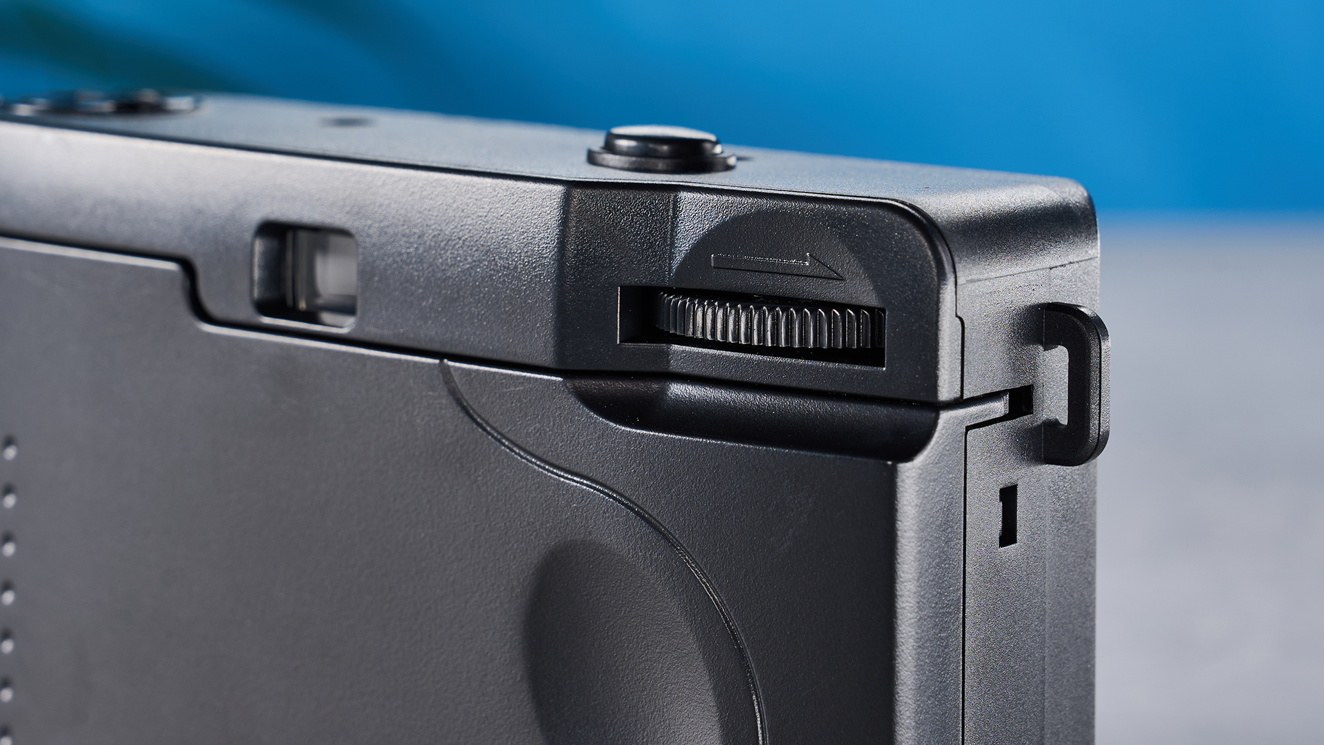 מצלמת סרטים בשחור וצהוב Kodak Ultra F9 35mm