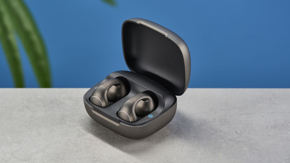 אז, AirPods ארוכים - אוזניות האוזניים הפתוחות האלה הן כל מה שאני צריך עבור תוכניות האימון לשנה החדשה שלי מאת איב באט פורסם ב-18 בדצמבר 24 ה-Anker Soundcore C40i הוא זוג נהדר של אוזניות פתוחות בפחות מ-$100, המספקות איכות צליל חזקה בתוספת נוחות ללא מאמץ לְהַתְאִים.