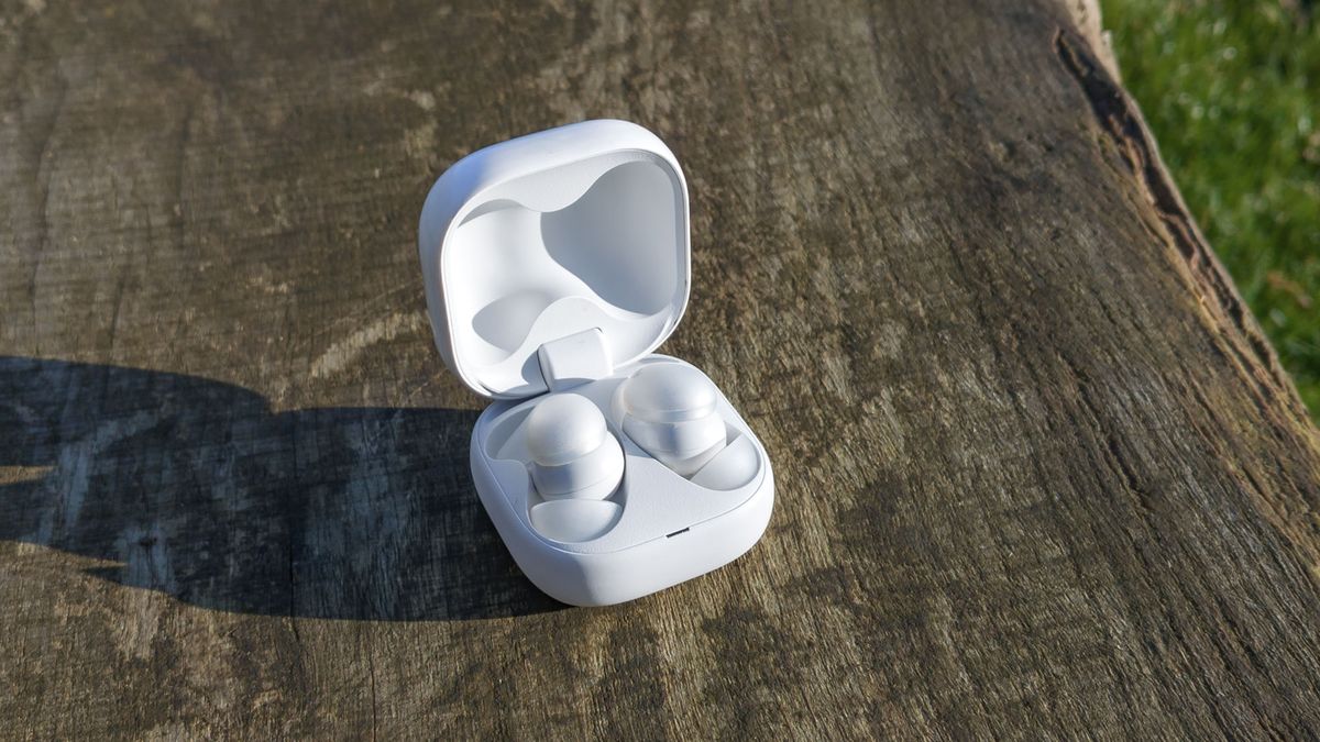 זה עתה בדקתי את אחת האוזניות האלחוטיות המתאימות ביותר אי פעם - והן אלטרנטיבה מצוינת ל-AirPods 4 מאת תמי רוג'רס פורסם ב-20 בדצמבר 24 בדצמבר Sony LinkBuds Fit לא מושלם, אבל אולי הם בדיוק מה שחיפשתם בזוג של בתוך האוזניים.